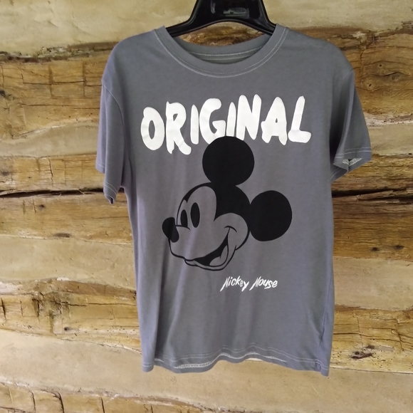 Disney Gray Mickey Mouse Tee Shirt Size Medium - Picture 1 of 4